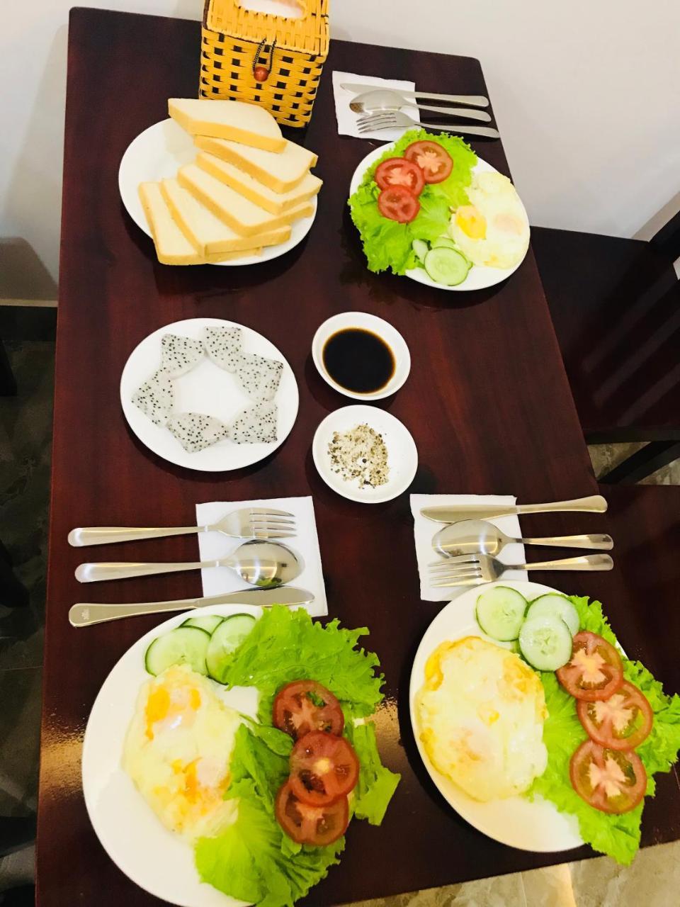 Hung Long Hostel Хюэ Экстерьер фото